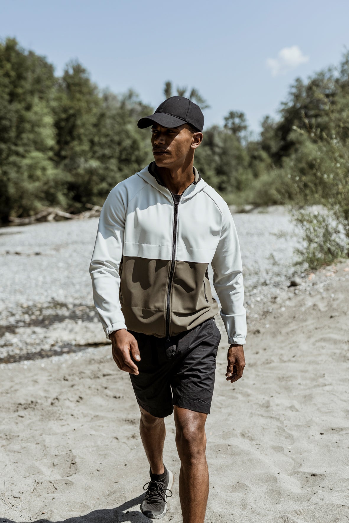 Hooded zip jacket