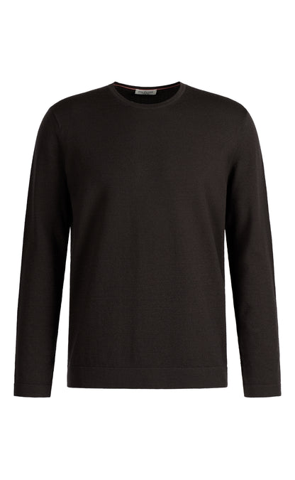 Round neck sweater