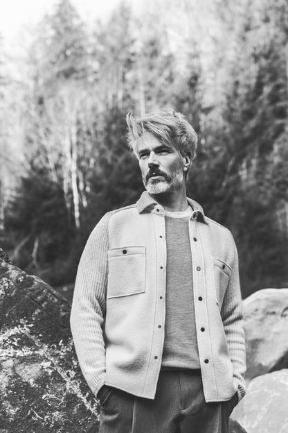 Leichter Doubleface-Pullover: außen Merino-, innen Baumwolle, relxed fit