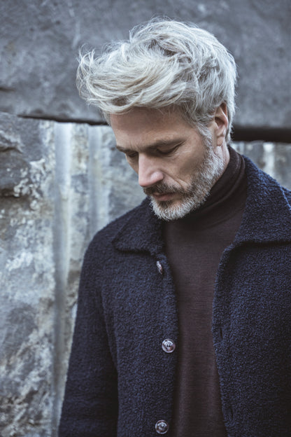 Exklusives Strick-Overshirt aus softem Merino-Effektgarn, relaxed fit