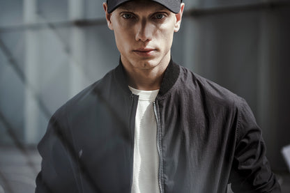 Zero Weight bomber jacket made of ultra-light cotton-nylon mix, relaxed fit