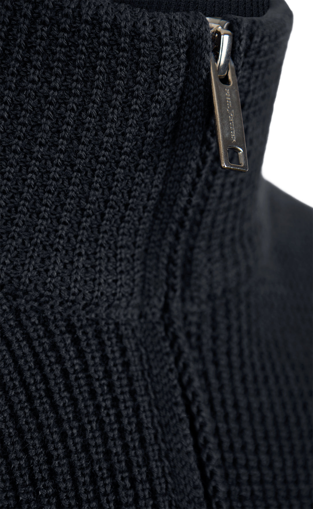 Zip jacket made of &amp;gt;10,000m finest Merino wool, regular fit