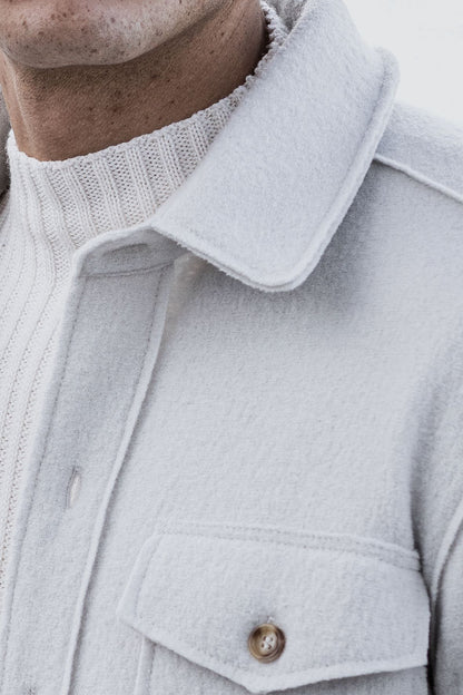 overshirt made of merino wool