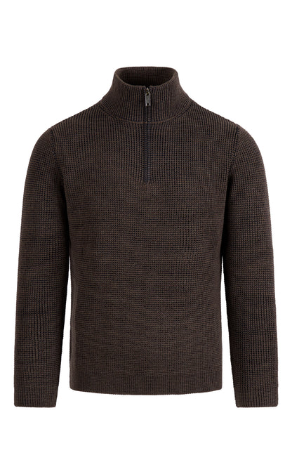 Zipptroyer made from > 10,000m finest Merino wool, regular fit